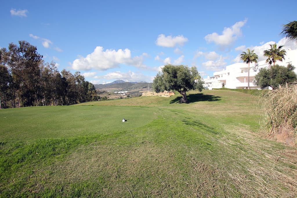 Sunny Golf Apartment Estepona Dış mekan fotoğraf