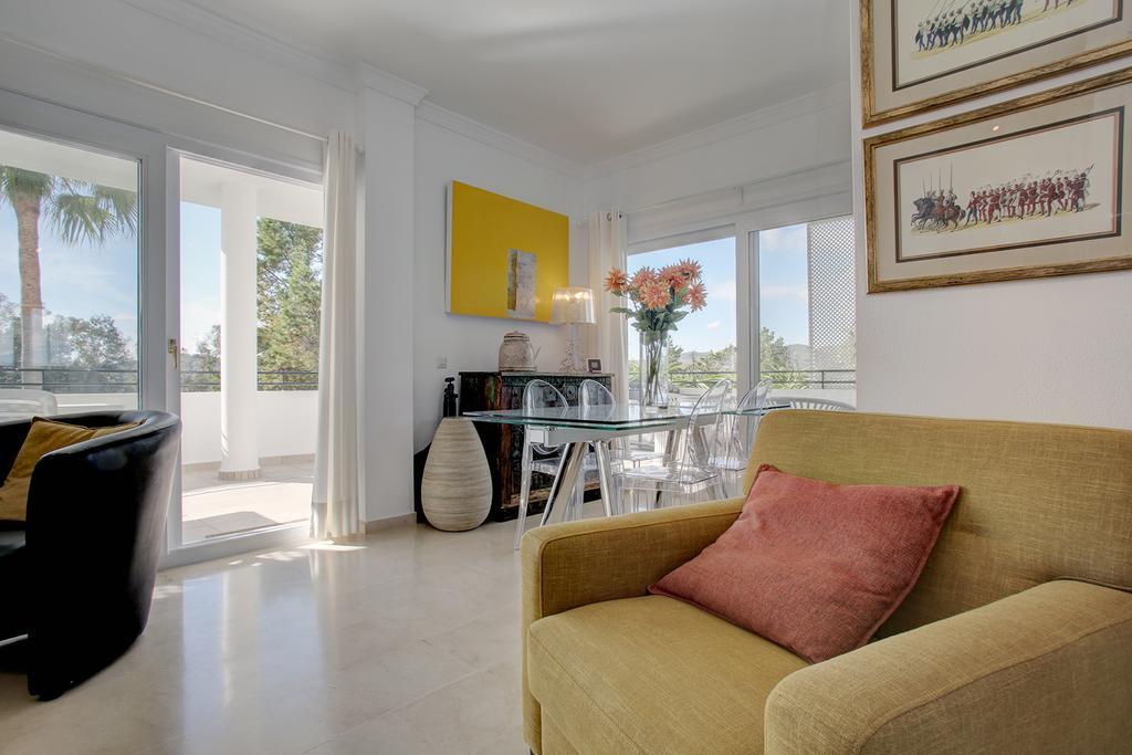 Sunny Golf Apartment Estepona Dış mekan fotoğraf