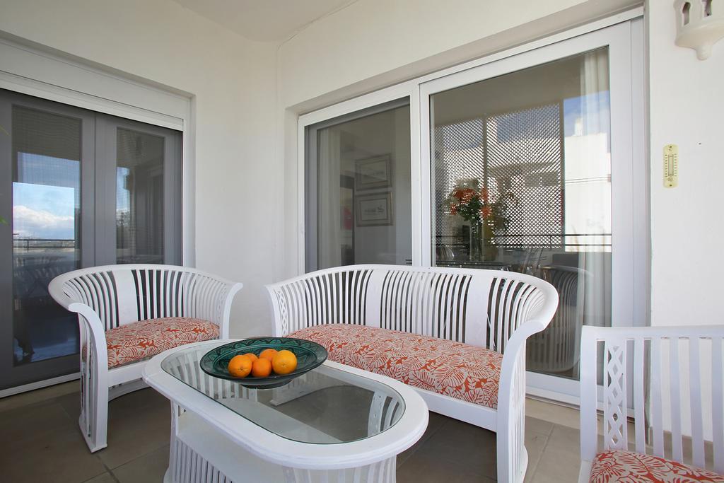 Sunny Golf Apartment Estepona Dış mekan fotoğraf