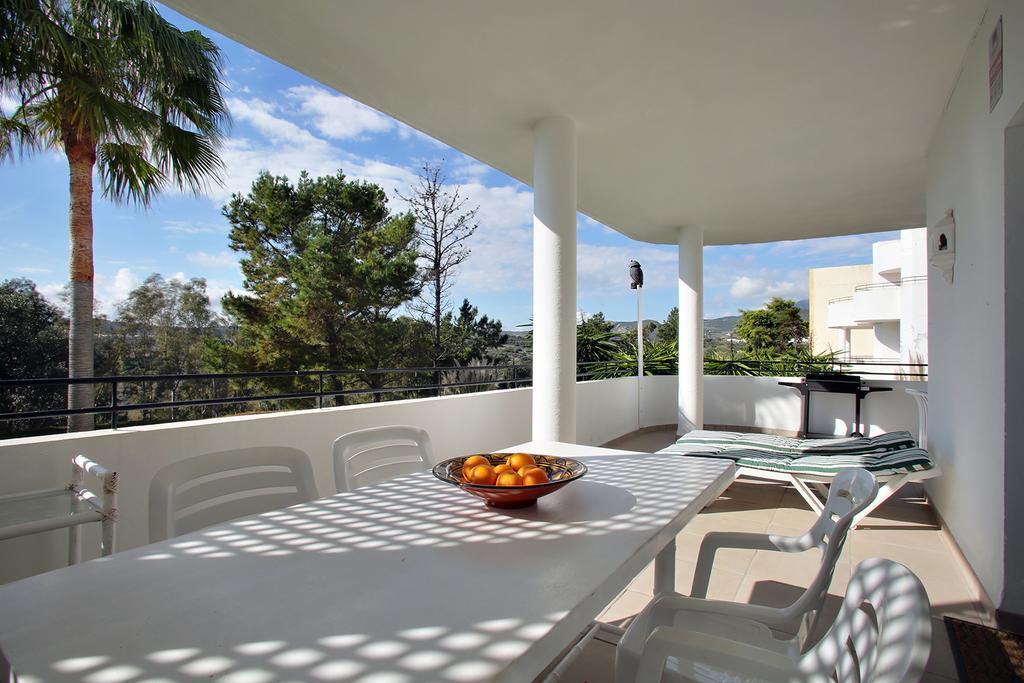 Sunny Golf Apartment Estepona Dış mekan fotoğraf